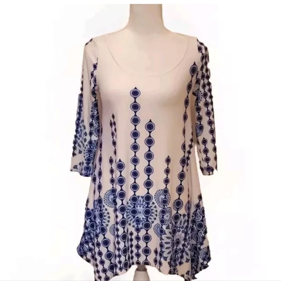White Mark Rela Geometric Print Tunic Top Size Small With Slip Pockets. EUC - Picture 2 of 7
